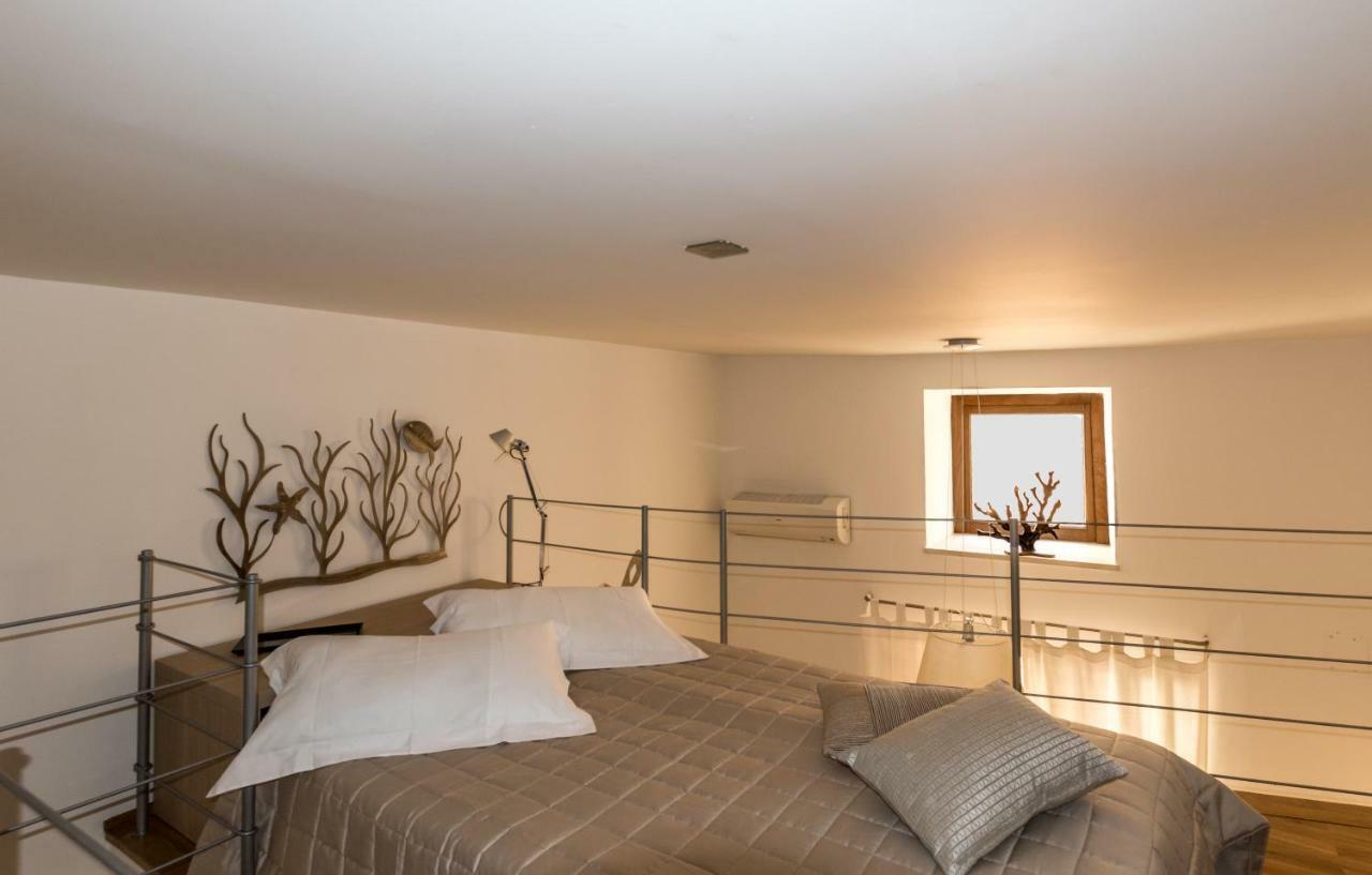 Etnart Gallery House Катания Экстерьер фото