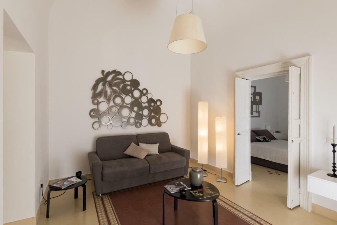 Etnart Gallery House Катания Экстерьер фото